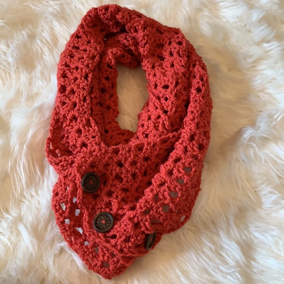 Hand crocheted infinity scarf - Picture 2 of 4